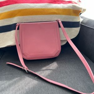 Matt & Nat Mara cross body bag. Hardly used, in very good condition.